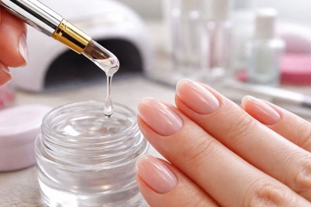 How to Use Builder Gel for Long-Lasting, Natural Nails