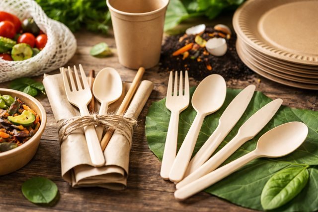 Compostable Cutlery: The Eco Swap That Actually Makes a Difference